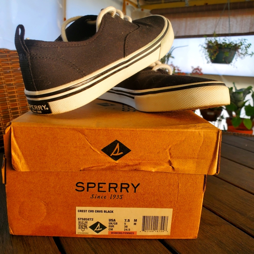 Sperry footware